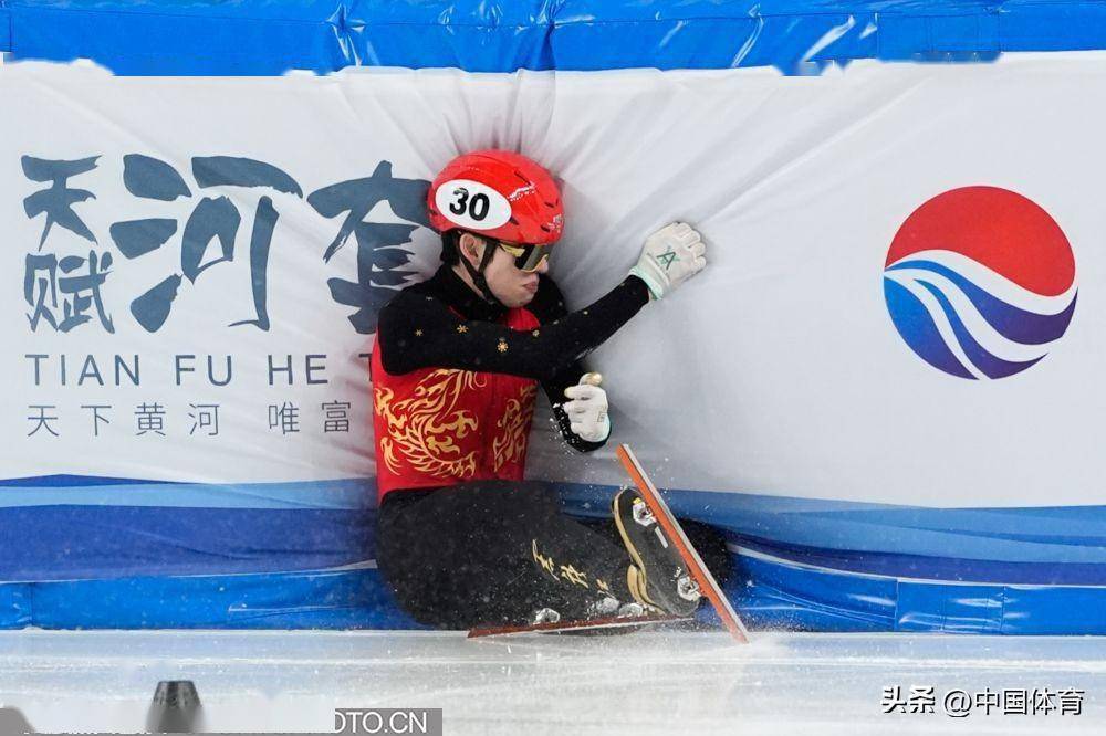 短道速滑赛场逆袭传奇！韩国队问鼎！